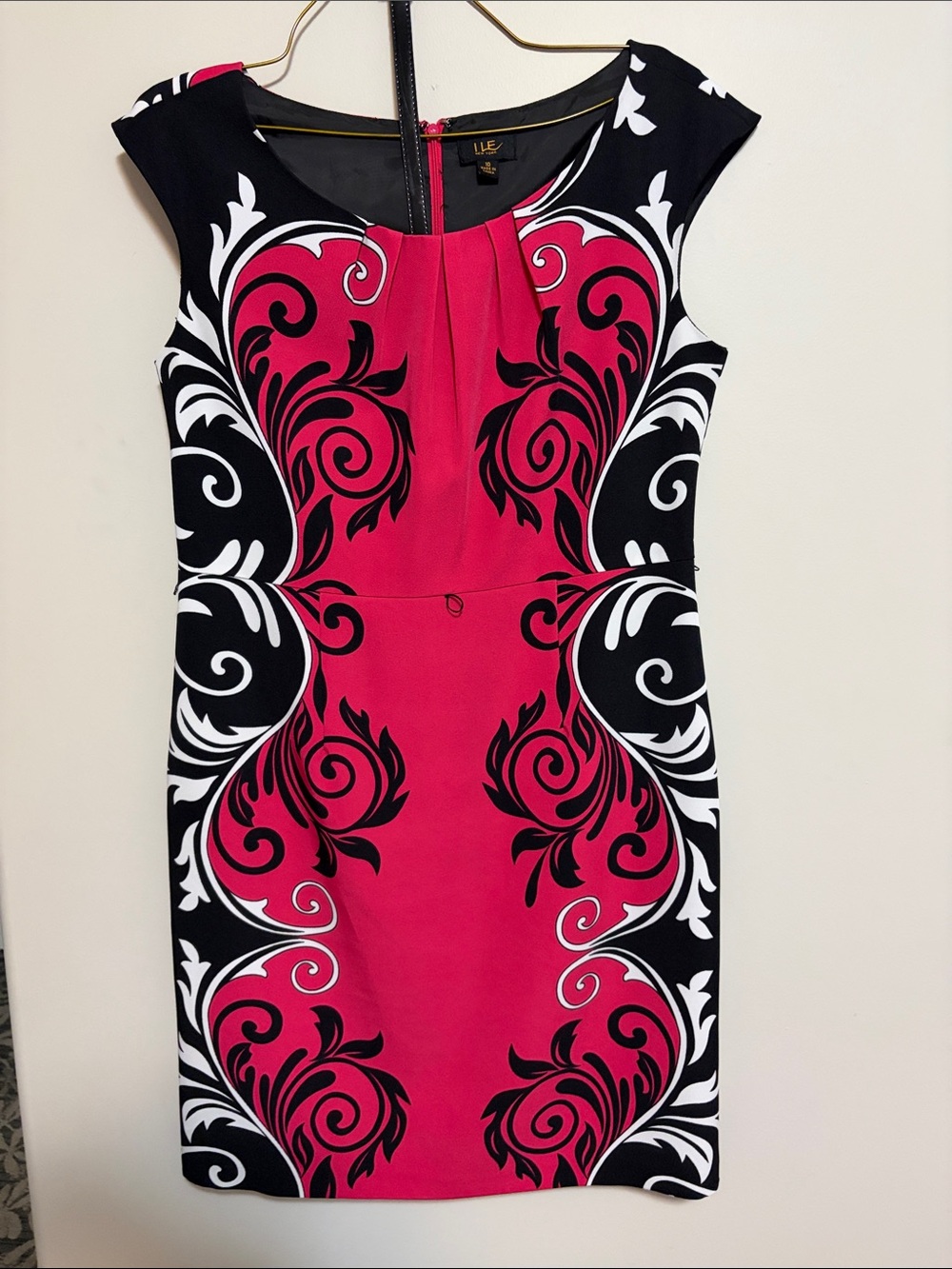 LLE Fuchsia & Black Scroll-Print Midi Sheath Dress